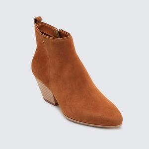 Dolce Vita Suede Pearce Booties in DK saddle